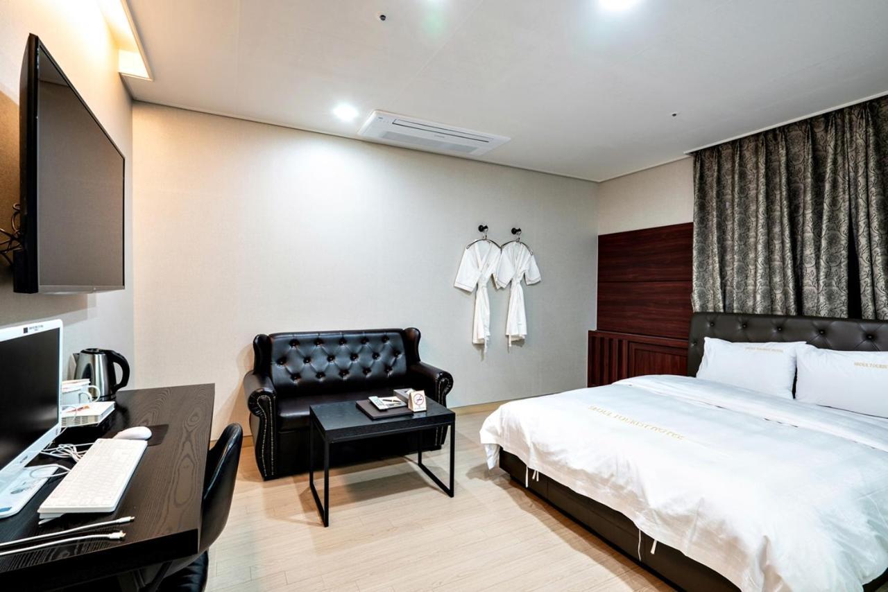 Siheung Seoul Tourist Hotel Bagian luar foto