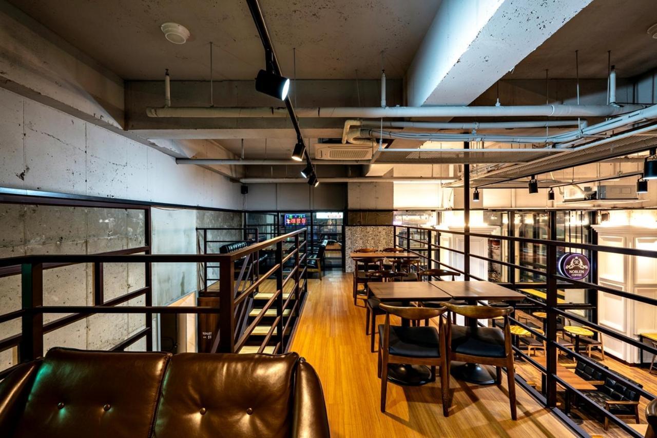 Siheung Seoul Tourist Hotel Bagian luar foto